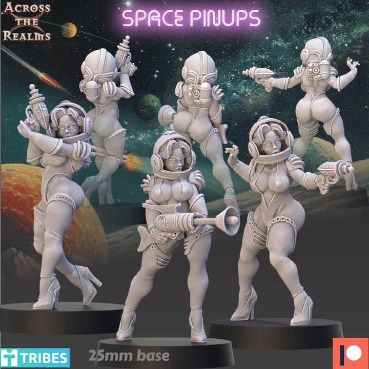 SPACE PINUPS