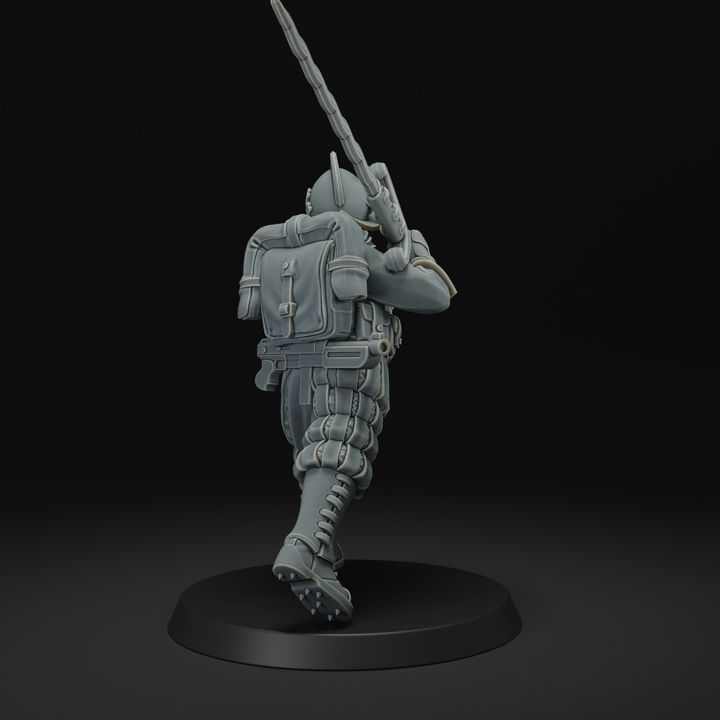 Trench Crusade - Papal Greatswordman