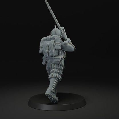 Trench Crusade - Papal Greatswordman