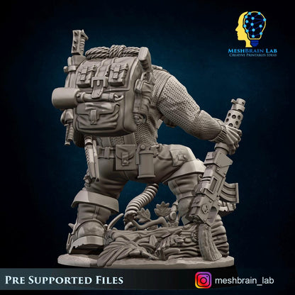 Ork Kommando Radio operator | Orks | 32mm | Meshbrain Labs