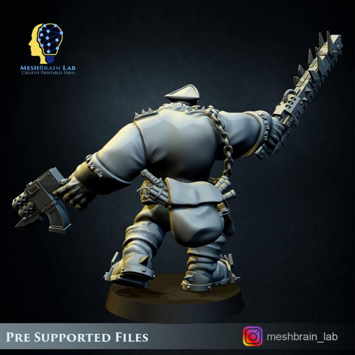 Ork nobz General | Orks | 32mm | Meshbrain Labs