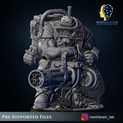 Ork Commando With Minigun | Orks | 32mm | Meshbrain Labs